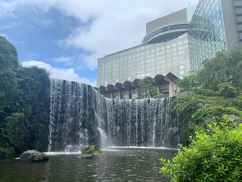 ホテルニューオータニの滝の写真