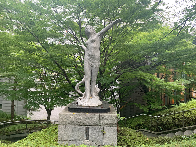 北村西望氏の像の写真